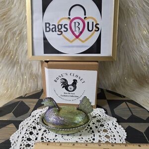 ROSE'S CLOSET HEN ON THE NEST EXCLUSIVE COLLECTION GREEN CARNIVAL GLASS NIB